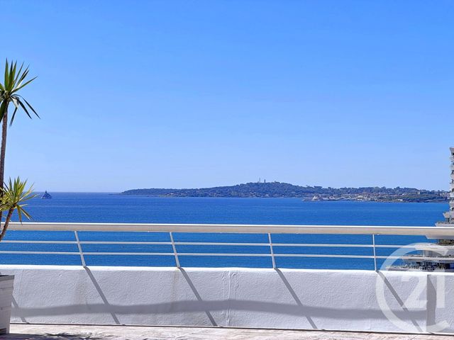 Appartement F4 à vendre - 4 pièces - 105.64 m2 - VILLENEUVE LOUBET - 06 - PROVENCE-ALPES-COTE-D-AZUR - Century 21 Marina Baie Des Anges