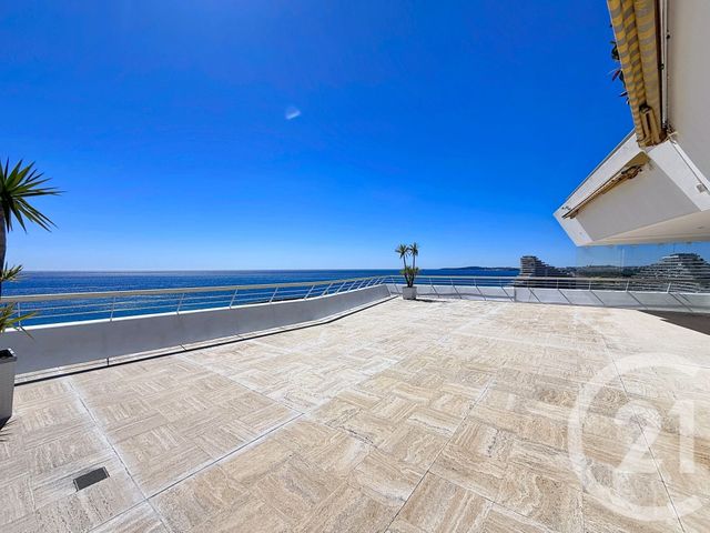 Appartement F4 à vendre - 4 pièces - 105.64 m2 - VILLENEUVE LOUBET - 06 - PROVENCE-ALPES-COTE-D-AZUR - Century 21 Marina Baie Des Anges