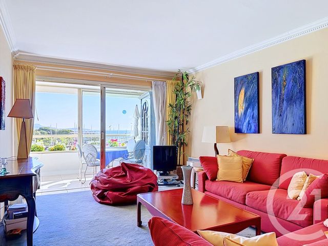 Appartement F2 à vendre - 2 pièces - 53.56 m2 - VILLENEUVE LOUBET - 06 - PROVENCE-ALPES-COTE-D-AZUR - Century 21 Marina Baie Des Anges