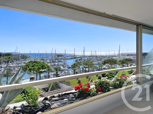 Appartement F2 à vendre - 2 pièces - 53.56 m2 - VILLENEUVE LOUBET - 06 - PROVENCE-ALPES-COTE-D-AZUR - Century 21 Marina Baie Des Anges