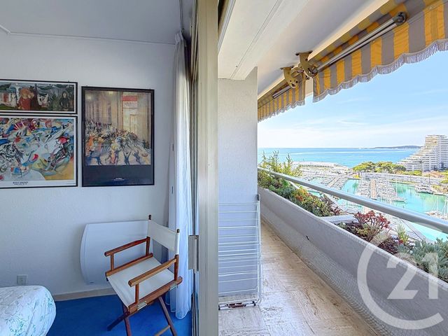 Appartement T3 à vendre - 3 pièces - 77.0 m2 - VILLENEUVE LOUBET - 06 - PROVENCE-ALPES-COTE-D-AZUR - Century 21 Marina Baie Des Anges