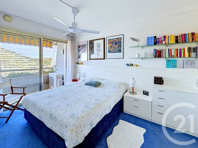 Appartement T3 à vendre - 3 pièces - 77.0 m2 - VILLENEUVE LOUBET - 06 - PROVENCE-ALPES-COTE-D-AZUR - Century 21 Marina Baie Des Anges