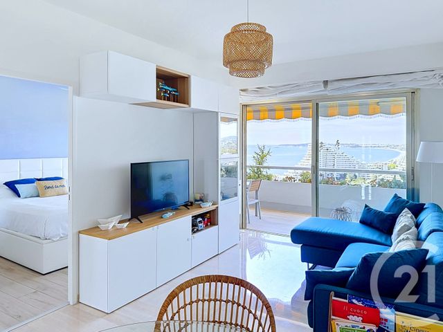 Appartement T2 à vendre - 2 pièces - 46.0 m2 - VILLENEUVE LOUBET - 06 - PROVENCE-ALPES-COTE-D-AZUR - Century 21 Marina Baie Des Anges