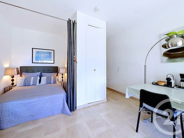 Appartement Studio Cabine à vendre - 1 pièce - 26.39 m2 - VILLENEUVE LOUBET - 06 - PROVENCE-ALPES-COTE-D-AZUR - Century 21 Marina Baie Des Anges