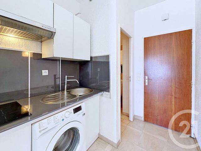Appartement Studio Cabine à vendre - 1 pièce - 26.39 m2 - VILLENEUVE LOUBET - 06 - PROVENCE-ALPES-COTE-D-AZUR - Century 21 Marina Baie Des Anges