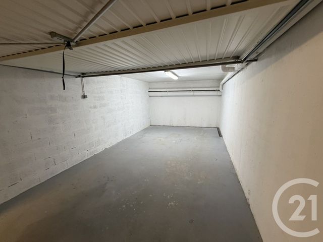 parking à vendre - 21.0 m2 - VILLENEUVE LOUBET - 06 - PROVENCE-ALPES-COTE-D-AZUR - Century 21 Marina Baie Des Anges