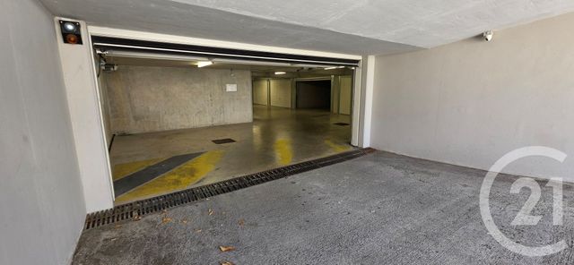 parking à vendre - 21.0 m2 - VILLENEUVE LOUBET - 06 - PROVENCE-ALPES-COTE-D-AZUR - Century 21 Marina Baie Des Anges