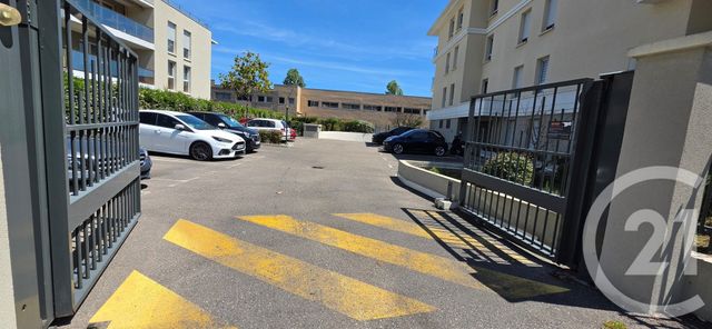 parking à vendre - 21.0 m2 - VILLENEUVE LOUBET - 06 - PROVENCE-ALPES-COTE-D-AZUR - Century 21 Marina Baie Des Anges