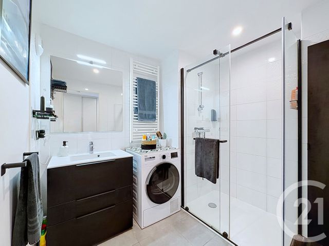 Appartement F2 à vendre - 2 pièces - 44.0 m2 - VILLENEUVE LOUBET - 06 - PROVENCE-ALPES-COTE-D-AZUR - Century 21 Marina Baie Des Anges