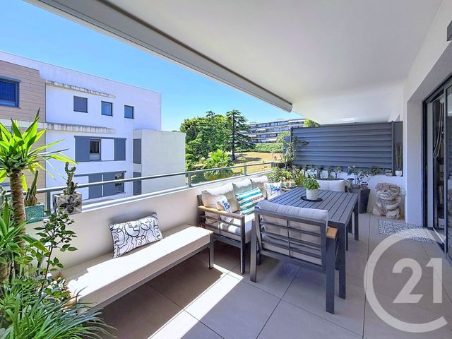 Appartement F2 à vendre - 2 pièces - 44.0 m2 - VILLENEUVE LOUBET - 06 - PROVENCE-ALPES-COTE-D-AZUR - Century 21 Marina Baie Des Anges