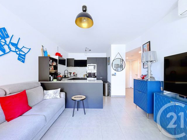 Appartement F2 à vendre - 2 pièces - 44.0 m2 - VILLENEUVE LOUBET - 06 - PROVENCE-ALPES-COTE-D-AZUR - Century 21 Marina Baie Des Anges