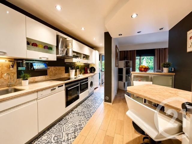 Appartement F3 à vendre - 3 pièces - 79.17 m2 - VILLENEUVE LOUBET - 06 - PROVENCE-ALPES-COTE-D-AZUR - Century 21 Marina Baie Des Anges