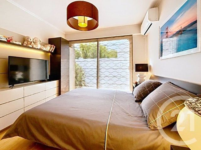 Appartement F3 à vendre - 3 pièces - 79.17 m2 - VILLENEUVE LOUBET - 06 - PROVENCE-ALPES-COTE-D-AZUR - Century 21 Marina Baie Des Anges