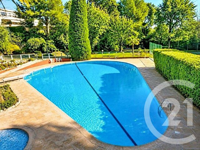 Appartement F3 à vendre - 3 pièces - 79.17 m2 - VILLENEUVE LOUBET - 06 - PROVENCE-ALPES-COTE-D-AZUR - Century 21 Marina Baie Des Anges
