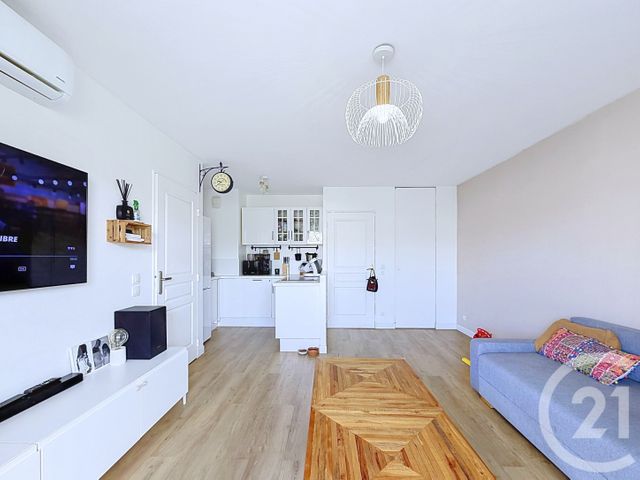 Appartement T2 à vendre - 2 pièces - 45.0 m2 - VILLENEUVE LOUBET - 06 - PROVENCE-ALPES-COTE-D-AZUR - Century 21 Marina Baie Des Anges