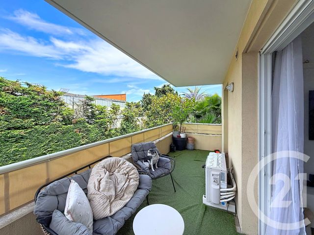 Appartement T2 à vendre - 2 pièces - 45.0 m2 - VILLENEUVE LOUBET - 06 - PROVENCE-ALPES-COTE-D-AZUR - Century 21 Marina Baie Des Anges