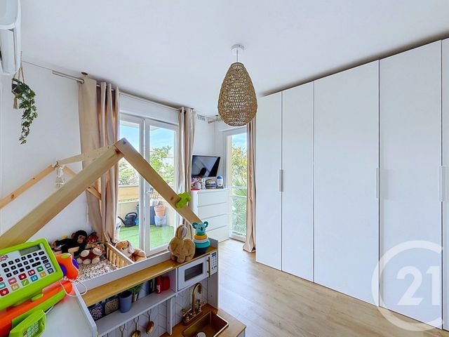 Appartement T2 à vendre - 2 pièces - 45.0 m2 - VILLENEUVE LOUBET - 06 - PROVENCE-ALPES-COTE-D-AZUR - Century 21 Marina Baie Des Anges