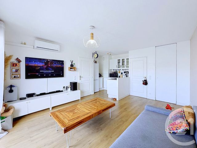 Appartement T2 à vendre - 2 pièces - 45.0 m2 - VILLENEUVE LOUBET - 06 - PROVENCE-ALPES-COTE-D-AZUR - Century 21 Marina Baie Des Anges