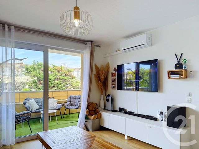 Appartement T2 à vendre - 2 pièces - 45.0 m2 - VILLENEUVE LOUBET - 06 - PROVENCE-ALPES-COTE-D-AZUR - Century 21 Marina Baie Des Anges