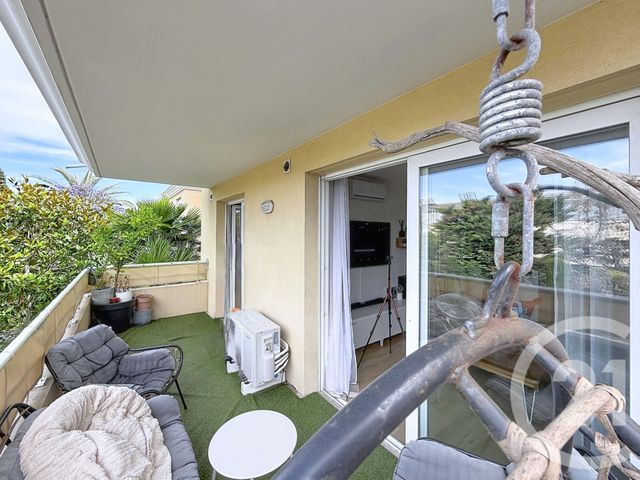 Appartement T2 à vendre - 2 pièces - 45.0 m2 - VILLENEUVE LOUBET - 06 - PROVENCE-ALPES-COTE-D-AZUR - Century 21 Marina Baie Des Anges