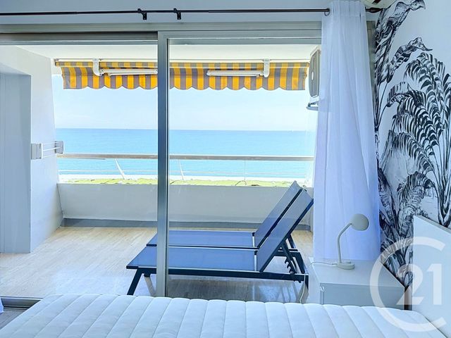 Appartement T3 à louer - 3 pièces - 90.0 m2 - VILLENEUVE LOUBET - 06 - PROVENCE-ALPES-COTE-D-AZUR - Century 21 Marina Baie Des Anges