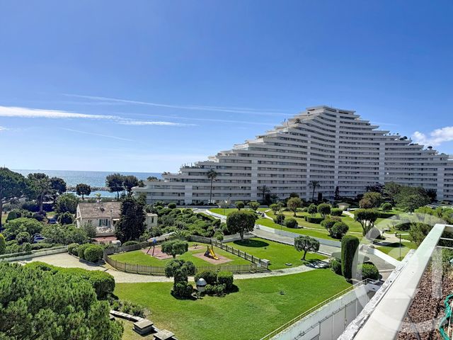 Appartement F4 à vendre - 4 pièces - 115.81 m2 - VILLENEUVE LOUBET - 06 - PROVENCE-ALPES-COTE-D-AZUR - Century 21 Marina Baie Des Anges