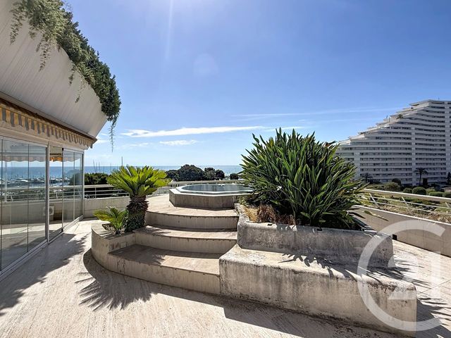 Appartement F4 à vendre - 4 pièces - 115.81 m2 - VILLENEUVE LOUBET - 06 - PROVENCE-ALPES-COTE-D-AZUR - Century 21 Marina Baie Des Anges