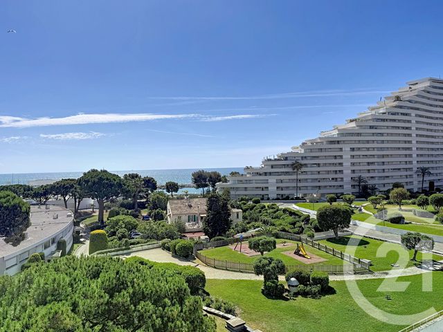 Appartement F4 à vendre - 4 pièces - 115.81 m2 - VILLENEUVE LOUBET - 06 - PROVENCE-ALPES-COTE-D-AZUR - Century 21 Marina Baie Des Anges