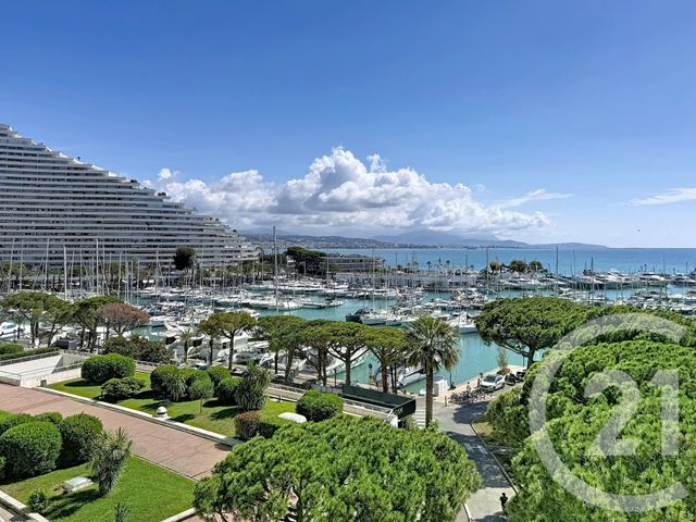 Appartement F4 à vendre - 4 pièces - 115.81 m2 - VILLENEUVE LOUBET - 06 - PROVENCE-ALPES-COTE-D-AZUR - Century 21 Marina Baie Des Anges