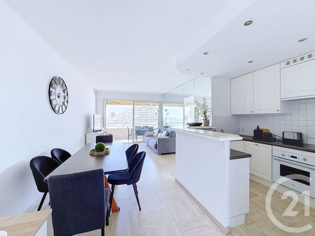 Appartement T3 à vendre - 3 pièces - 60.0 m2 - VILLENEUVE LOUBET - 06 - PROVENCE-ALPES-COTE-D-AZUR - Century 21 Marina Baie Des Anges