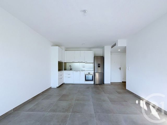 Appartement T3 à louer - 3 pièces - 57.0 m2 - VILLENEUVE LOUBET - 06 - PROVENCE-ALPES-COTE-D-AZUR - Century 21 Marina Baie Des Anges