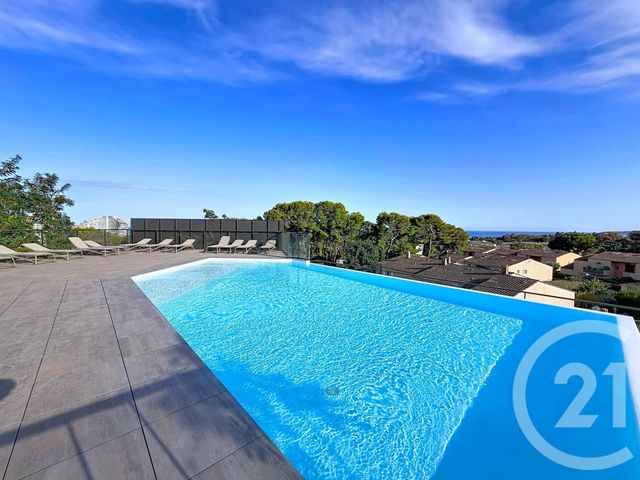 Appartement T3 à louer - 3 pièces - 57.0 m2 - VILLENEUVE LOUBET - 06 - PROVENCE-ALPES-COTE-D-AZUR - Century 21 Marina Baie Des Anges