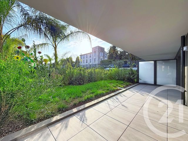 Appartement T3 à louer - 3 pièces - 57.0 m2 - VILLENEUVE LOUBET - 06 - PROVENCE-ALPES-COTE-D-AZUR - Century 21 Marina Baie Des Anges