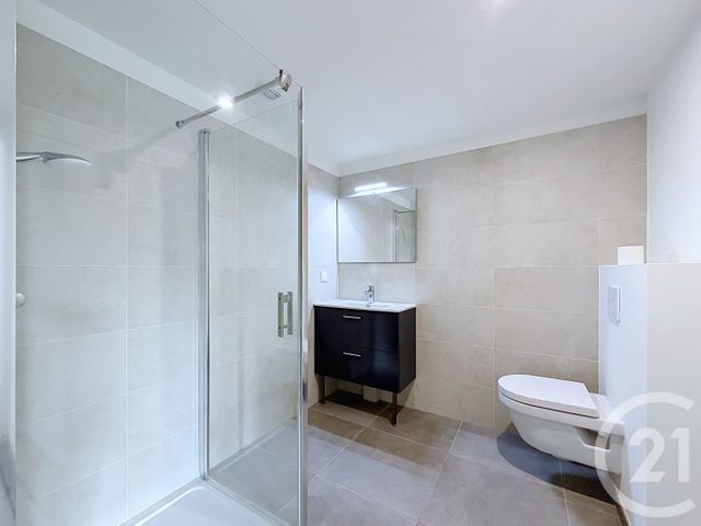 Appartement T3 à louer - 3 pièces - 57.0 m2 - VILLENEUVE LOUBET - 06 - PROVENCE-ALPES-COTE-D-AZUR - Century 21 Marina Baie Des Anges