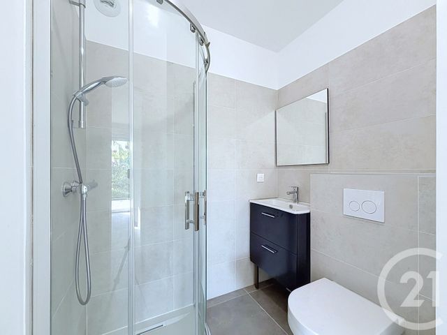 Appartement T3 à louer - 3 pièces - 57.0 m2 - VILLENEUVE LOUBET - 06 - PROVENCE-ALPES-COTE-D-AZUR - Century 21 Marina Baie Des Anges