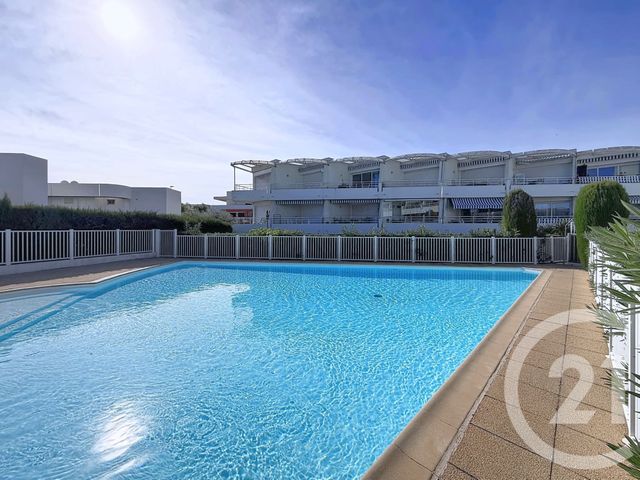Appartement Studio Cabine à louer - 1 pièce - 24.66 m2 - VILLENEUVE LOUBET - 06 - PROVENCE-ALPES-COTE-D-AZUR - Century 21 Marina Baie Des Anges
