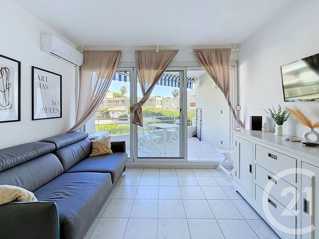 Appartement Studio Cabine à louer - 1 pièce - 24.66 m2 - VILLENEUVE LOUBET - 06 - PROVENCE-ALPES-COTE-D-AZUR - Century 21 Marina Baie Des Anges