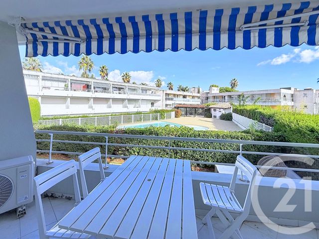 Appartement Studio Cabine à louer - 1 pièce - 24.66 m2 - VILLENEUVE LOUBET - 06 - PROVENCE-ALPES-COTE-D-AZUR - Century 21 Marina Baie Des Anges