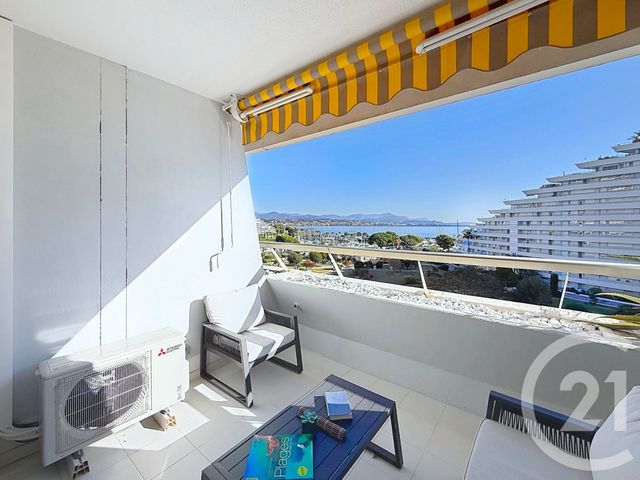 Appartement T2 à louer - 2 pièces - 36.0 m2 - VILLENEUVE LOUBET - 06 - PROVENCE-ALPES-COTE-D-AZUR - Century 21 Marina Baie Des Anges