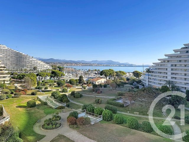 Appartement T2 à louer - 2 pièces - 36.0 m2 - VILLENEUVE LOUBET - 06 - PROVENCE-ALPES-COTE-D-AZUR - Century 21 Marina Baie Des Anges
