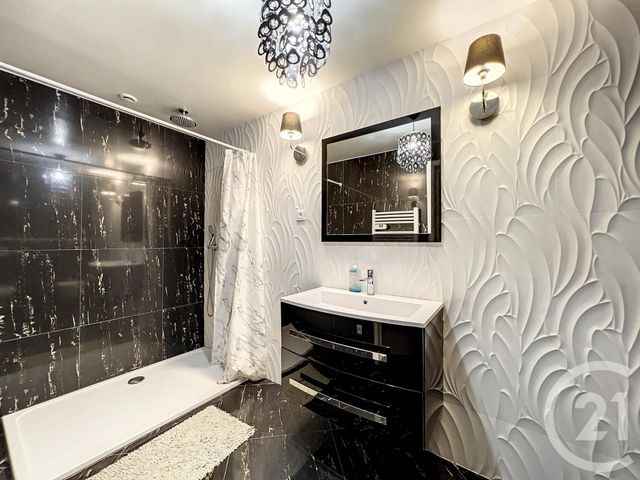 maison à vendre - 6 pièces - 245.0 m2 - VILLENEUVE LOUBET - 06 - PROVENCE-ALPES-COTE-D-AZUR - Century 21 Marina Baie Des Anges