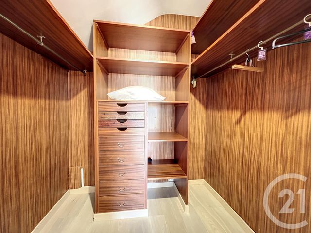 maison à vendre - 6 pièces - 245.0 m2 - VILLENEUVE LOUBET - 06 - PROVENCE-ALPES-COTE-D-AZUR - Century 21 Marina Baie Des Anges