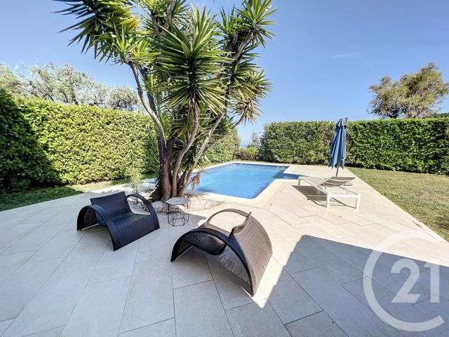 maison à vendre - 5 pièces - 161.0 m2 - VILLENEUVE LOUBET - 06 - PROVENCE-ALPES-COTE-D-AZUR - Century 21 Marina Baie Des Anges