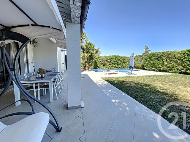 maison à vendre - 5 pièces - 161.0 m2 - VILLENEUVE LOUBET - 06 - PROVENCE-ALPES-COTE-D-AZUR - Century 21 Marina Baie Des Anges